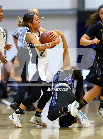 Thumbnail 3 in  Mary Star of the Sea vs. Agoura (CIF-SS D4AA Final) photogallery.