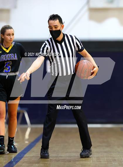 Thumbnail 2 in  Mary Star of the Sea vs. Agoura (CIF-SS D4AA Final) photogallery.