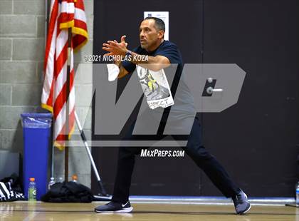 Thumbnail 1 in  Mary Star of the Sea vs. Agoura (CIF-SS D4AA Final) photogallery.