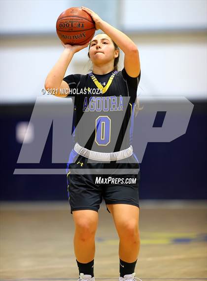 Thumbnail 3 in  Mary Star of the Sea vs. Agoura (CIF-SS D4AA Final) photogallery.
