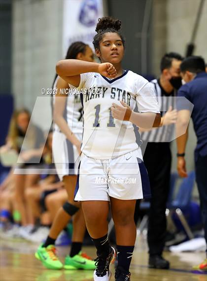 Thumbnail 3 in  Mary Star of the Sea vs. Agoura (CIF-SS D4AA Final) photogallery.