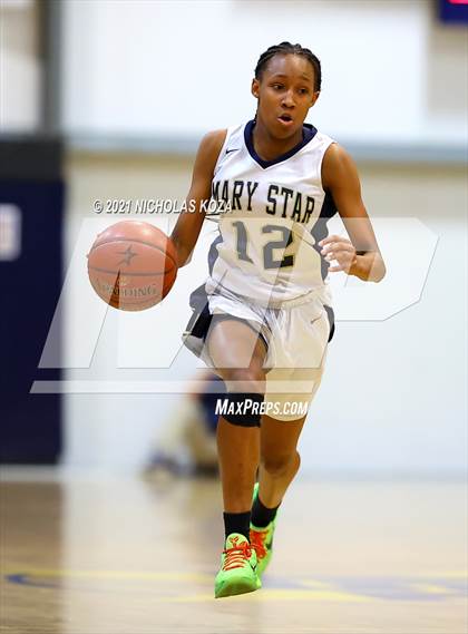Thumbnail 2 in  Mary Star of the Sea vs. Agoura (CIF-SS D4AA Final) photogallery.