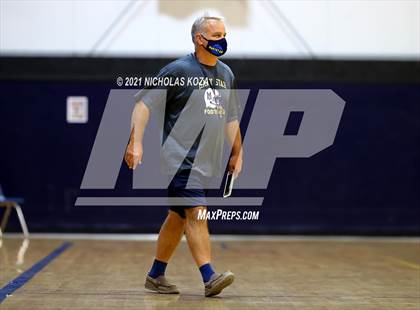 Thumbnail 1 in  Mary Star of the Sea vs. Agoura (CIF-SS D4AA Final) photogallery.