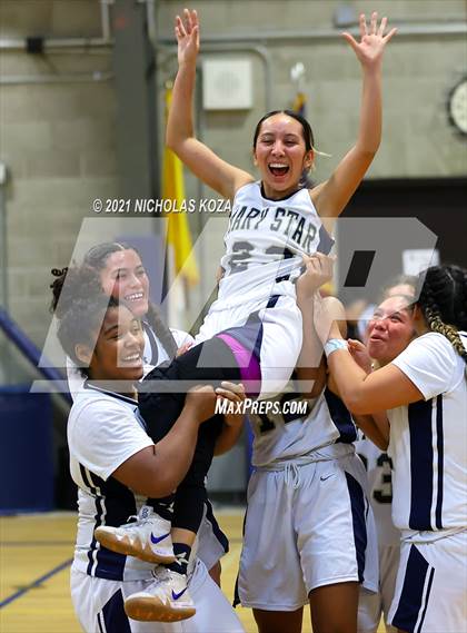 Thumbnail 3 in  Mary Star of the Sea vs. Agoura (CIF-SS D4AA Final) photogallery.