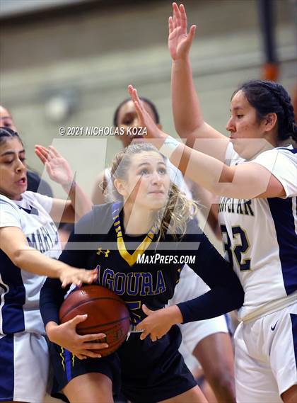 Thumbnail 1 in  Mary Star of the Sea vs. Agoura (CIF-SS D4AA Final) photogallery.