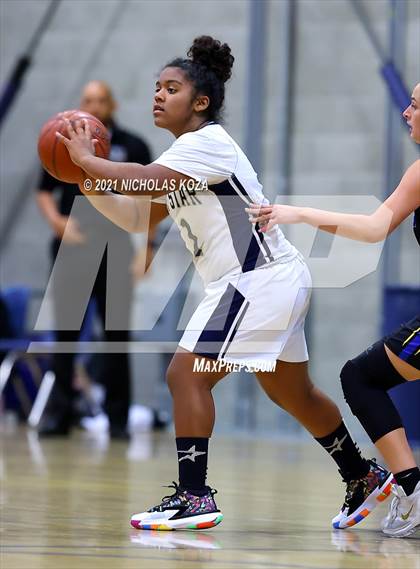 Thumbnail 3 in  Mary Star of the Sea vs. Agoura (CIF-SS D4AA Final) photogallery.