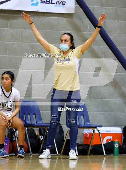 Thumbnail 3 in  Mary Star of the Sea vs. Agoura (CIF-SS D4AA Final) photogallery.