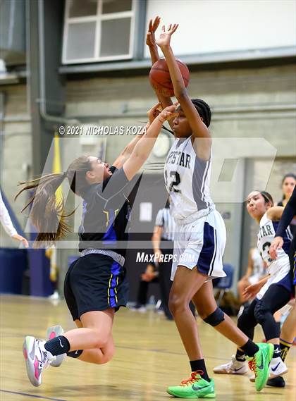 Thumbnail 2 in  Mary Star of the Sea vs. Agoura (CIF-SS D4AA Final) photogallery.