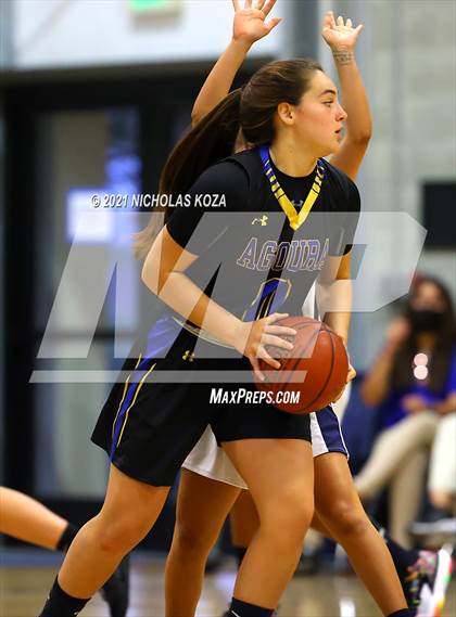Thumbnail 2 in  Mary Star of the Sea vs. Agoura (CIF-SS D4AA Final) photogallery.