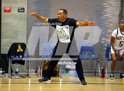 Thumbnail 3 in  Mary Star of the Sea vs. Agoura (CIF-SS D4AA Final) photogallery.