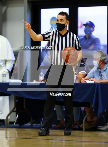 Thumbnail 1 in  Mary Star of the Sea vs. Agoura (CIF-SS D4AA Final) photogallery.
