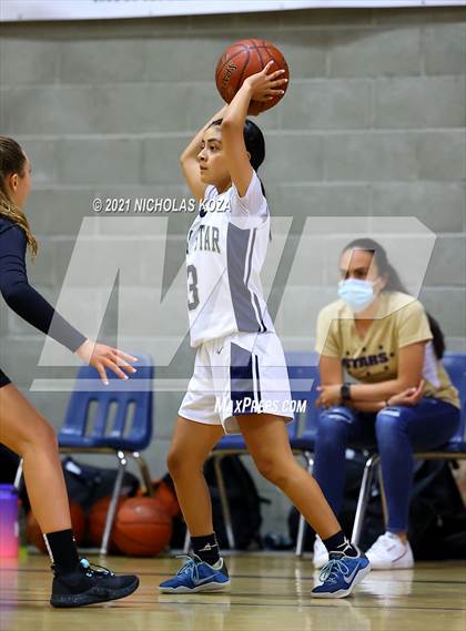 Thumbnail 3 in  Mary Star of the Sea vs. Agoura (CIF-SS D4AA Final) photogallery.