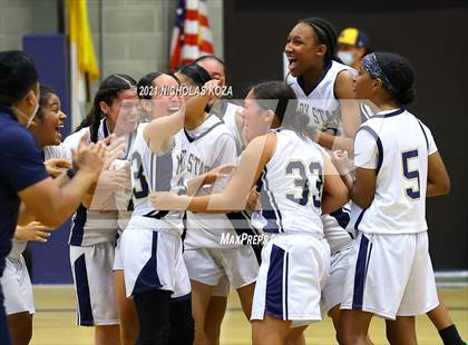Thumbnail 1 in  Mary Star of the Sea vs. Agoura (CIF-SS D4AA Final) photogallery.