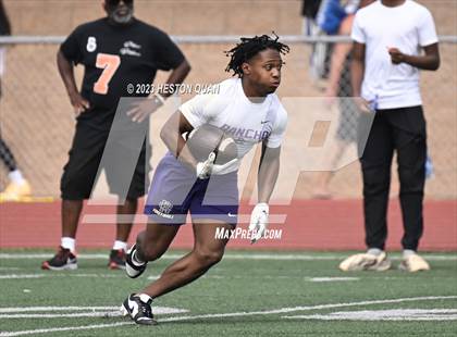 Thumbnail 2 in Rancho Cucamonga vs. Mater Dei (Battle At The Beach) photogallery.