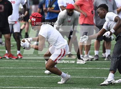 Thumbnail 3 in Rancho Cucamonga vs. Mater Dei (Battle At The Beach) photogallery.