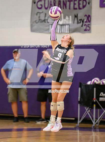 Thumbnail 3 in Berthoud @ Mountain View photogallery.