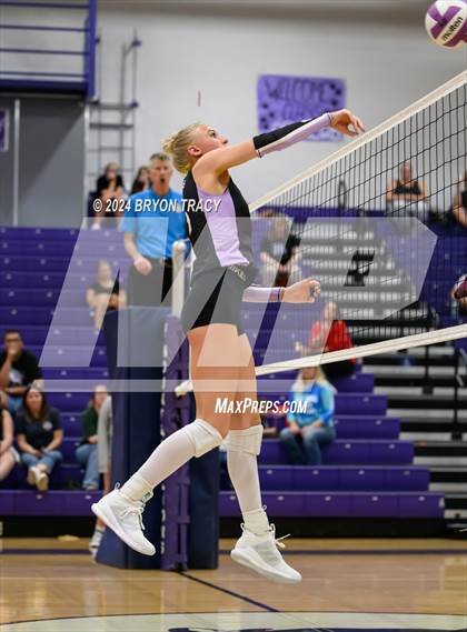 Thumbnail 2 in Berthoud @ Mountain View photogallery.
