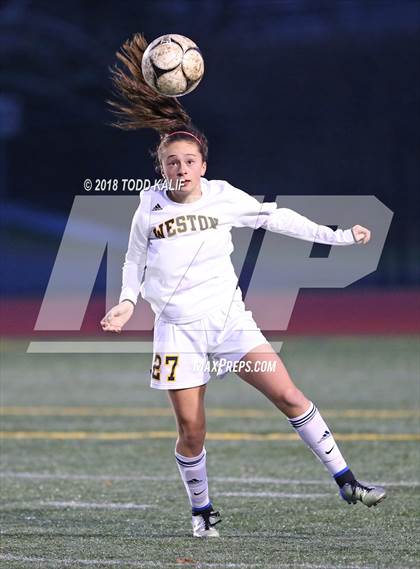 Thumbnail 2 in Plainfield vs. Weston photogallery.