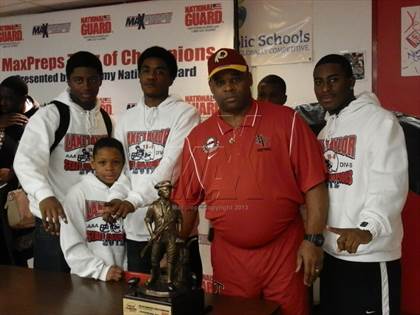 Thumbnail 3 in Lake Taylor TOC Ceremony photogallery.