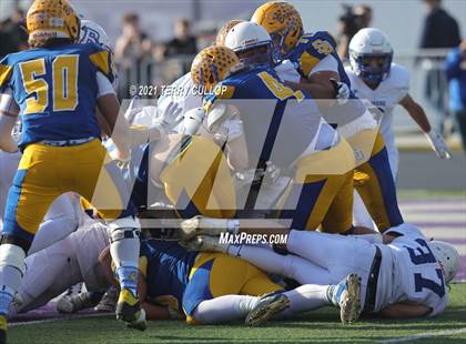 Thumbnail 3 in Beaver vs. San Juan (UHSAA 2A Final) photogallery.