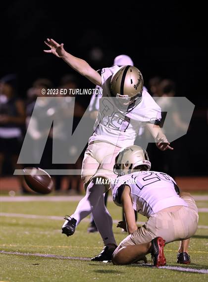 Thumbnail 3 in Sprayberry @ Lassiter photogallery.