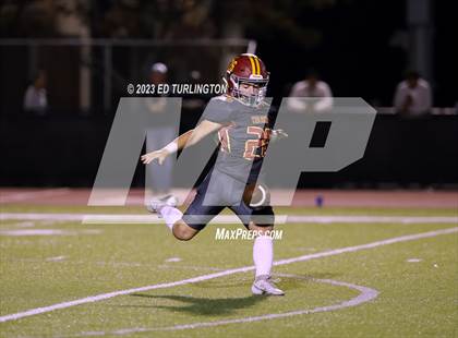 Thumbnail 3 in Sprayberry @ Lassiter photogallery.