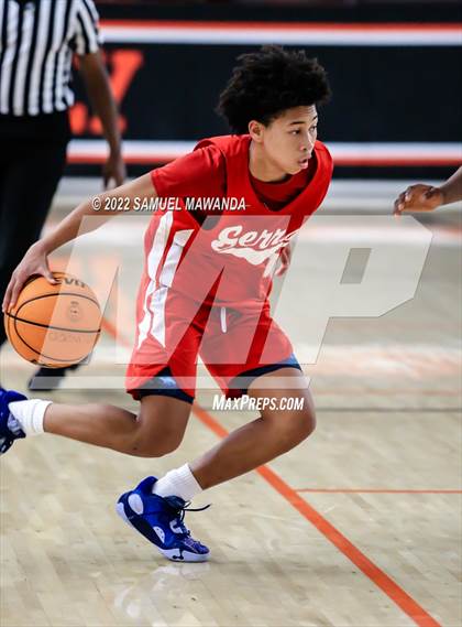 Thumbnail 1 in Lynwood vs Serra (Beverly Hills Tournament) photogallery.