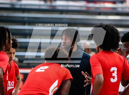 Thumbnail 2 in Lynwood vs Serra (Beverly Hills Tournament) photogallery.