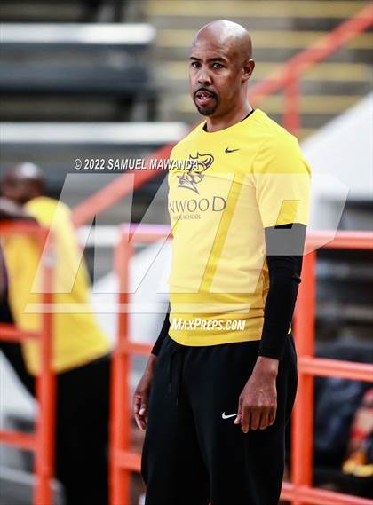 Thumbnail 1 in Lynwood vs Serra (Beverly Hills Tournament) photogallery.