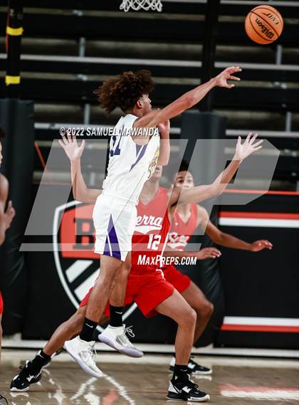 Thumbnail 2 in Lynwood vs Serra (Beverly Hills Tournament) photogallery.
