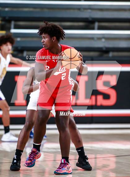 Thumbnail 2 in Lynwood vs Serra (Beverly Hills Tournament) photogallery.