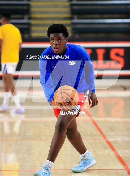 Thumbnail 3 in Lynwood vs Serra (Beverly Hills Tournament) photogallery.