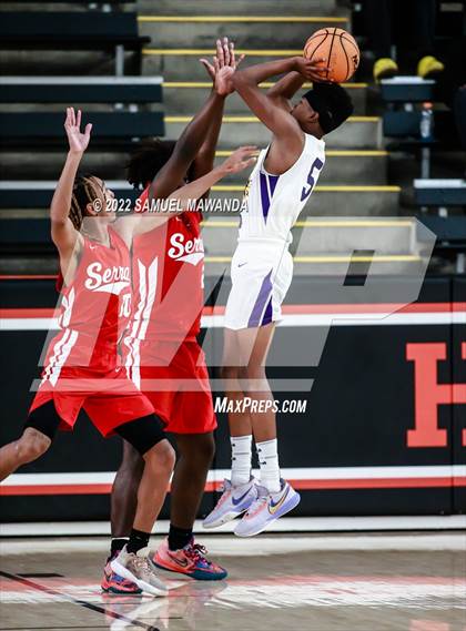 Thumbnail 3 in Lynwood vs Serra (Beverly Hills Tournament) photogallery.