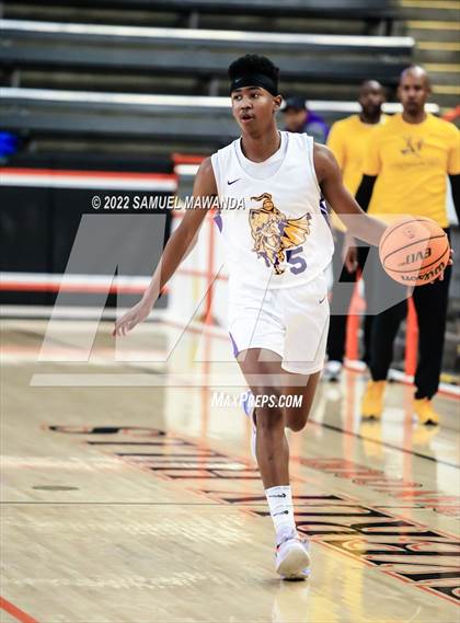 Thumbnail 3 in Lynwood vs Serra (Beverly Hills Tournament) photogallery.