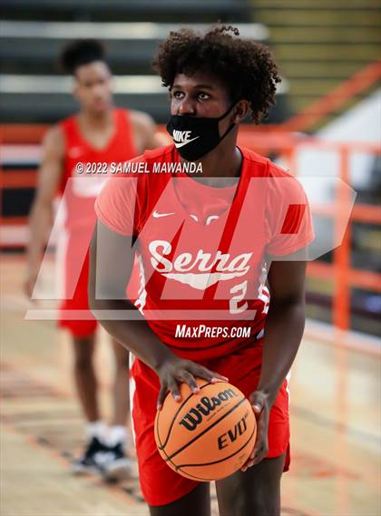 Thumbnail 1 in Lynwood vs Serra (Beverly Hills Tournament) photogallery.