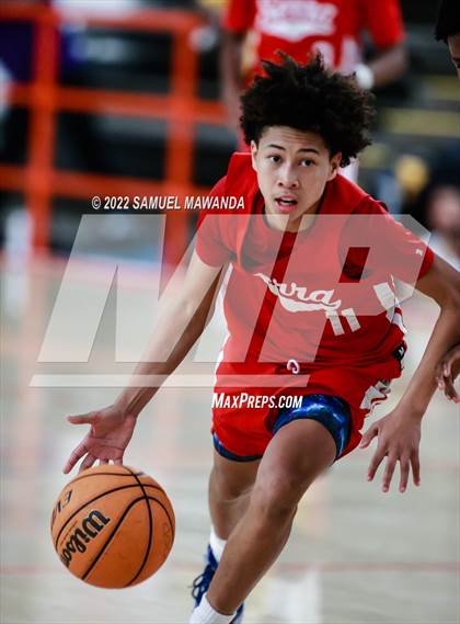 Thumbnail 2 in Lynwood vs Serra (Beverly Hills Tournament) photogallery.