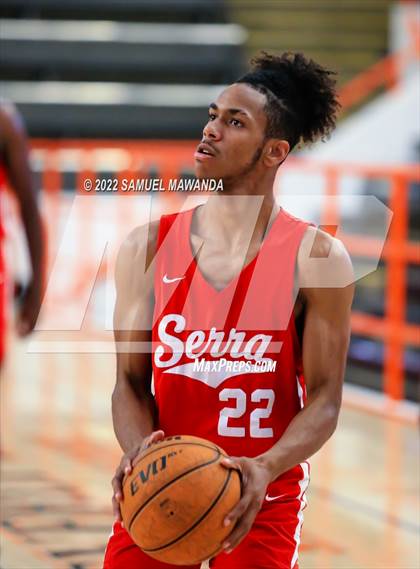 Thumbnail 2 in Lynwood vs Serra (Beverly Hills Tournament) photogallery.