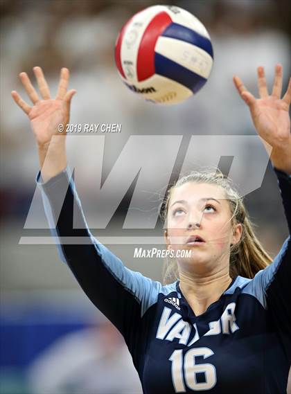Thumbnail 3 in Chaparral vs. Valor Christian (CHSAA 5A State Playoff) photogallery.