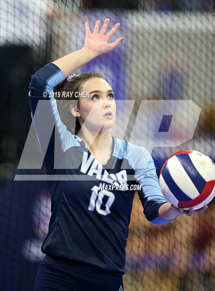 Thumbnail 3 in Chaparral vs. Valor Christian (CHSAA 5A State Playoff) photogallery.