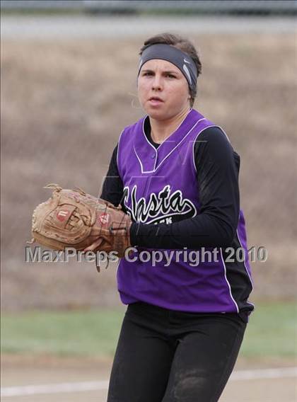 Thumbnail 2 in Shasta @ Foothill photogallery.