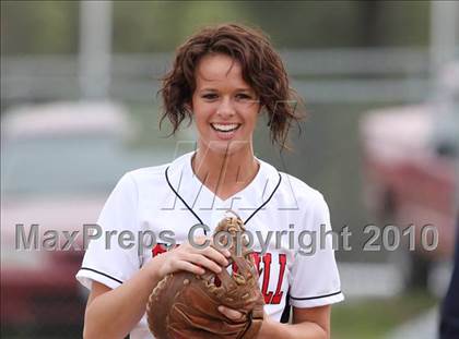 Thumbnail 3 in Shasta @ Foothill photogallery.
