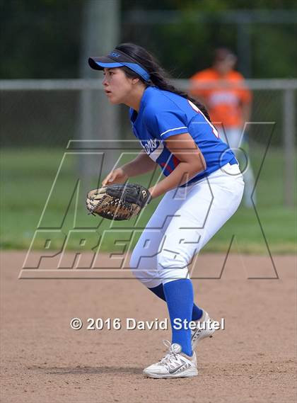 Thumbnail 2 in Laguna Creek vs. Christian Brothers (Victory Pre-Season T.O.C.) photogallery.