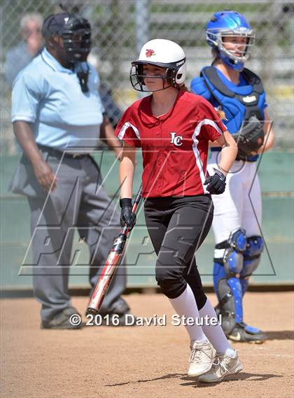 Thumbnail 2 in Laguna Creek vs. Christian Brothers (Victory Pre-Season T.O.C.) photogallery.