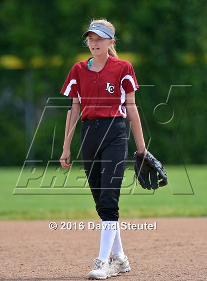 Thumbnail 2 in Laguna Creek vs. Christian Brothers (Victory Pre-Season T.O.C.) photogallery.