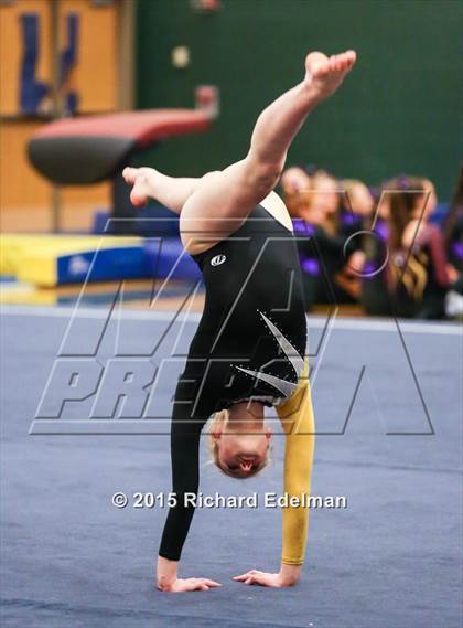 Thumbnail 3 in Skyline vs. Inglemoor photogallery.