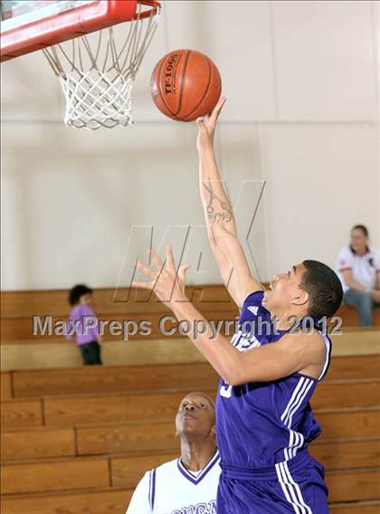 Thumbnail 3 in Silverado vs Rancho Cucamonga (MaxPreps Holiday Classic) photogallery.
