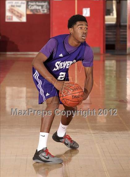 Thumbnail 2 in Silverado vs Rancho Cucamonga (MaxPreps Holiday Classic) photogallery.
