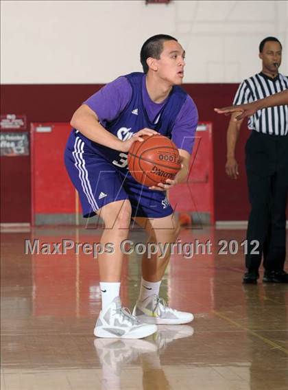 Thumbnail 2 in Silverado vs Rancho Cucamonga (MaxPreps Holiday Classic) photogallery.