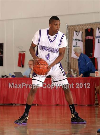 Thumbnail 1 in Silverado vs Rancho Cucamonga (MaxPreps Holiday Classic) photogallery.