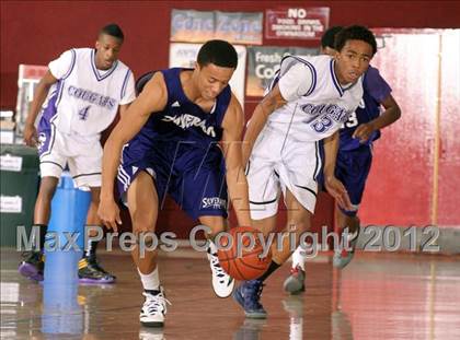 Thumbnail 3 in Silverado vs Rancho Cucamonga (MaxPreps Holiday Classic) photogallery.